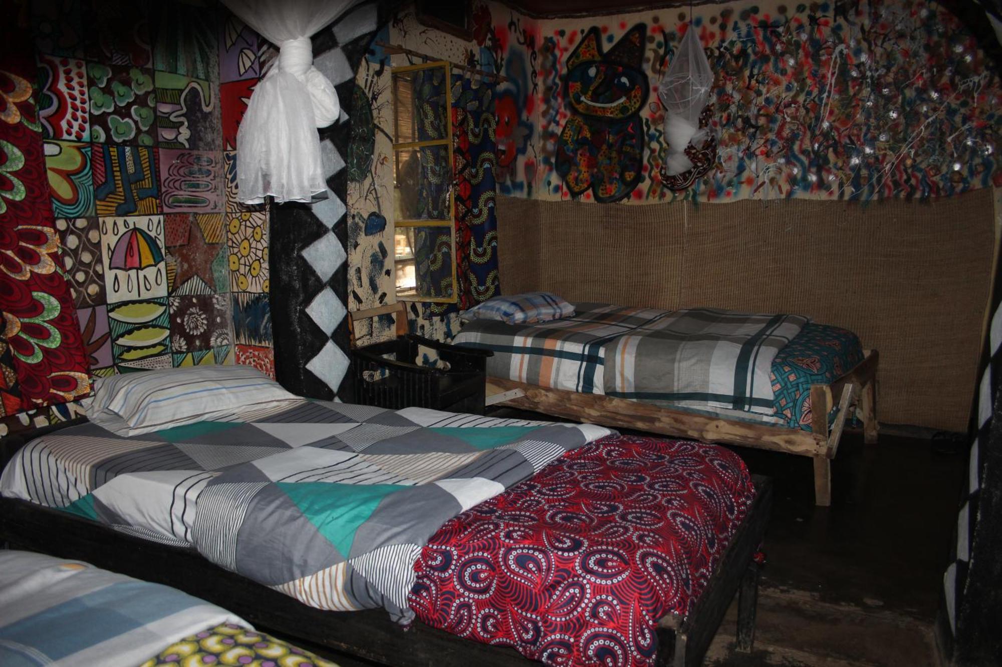 Red Rocks Rwanda - Campsite & Guesthouse Nyakinama Екстер'єр фото