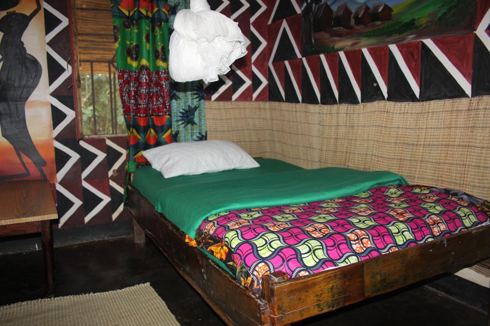 Red Rocks Rwanda - Campsite & Guesthouse Nyakinama Екстер'єр фото