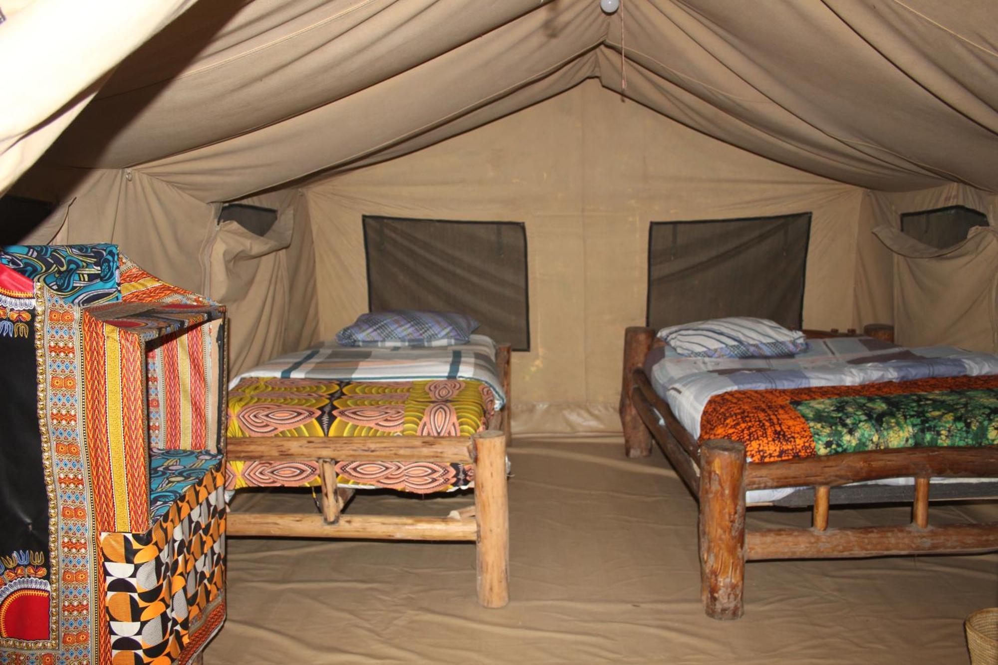 Red Rocks Rwanda - Campsite & Guesthouse Nyakinama Екстер'єр фото