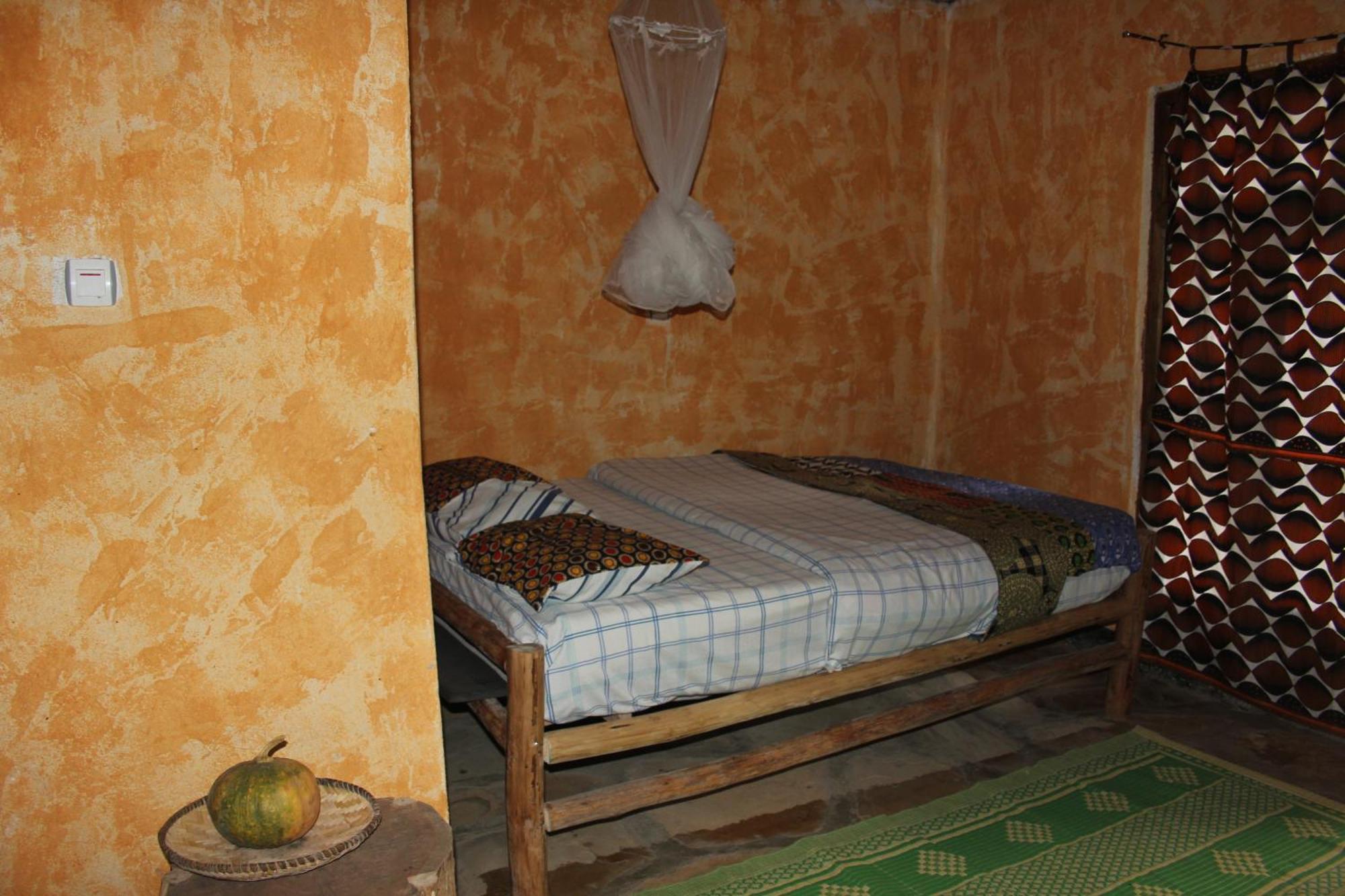 Red Rocks Rwanda - Campsite & Guesthouse Nyakinama Екстер'єр фото