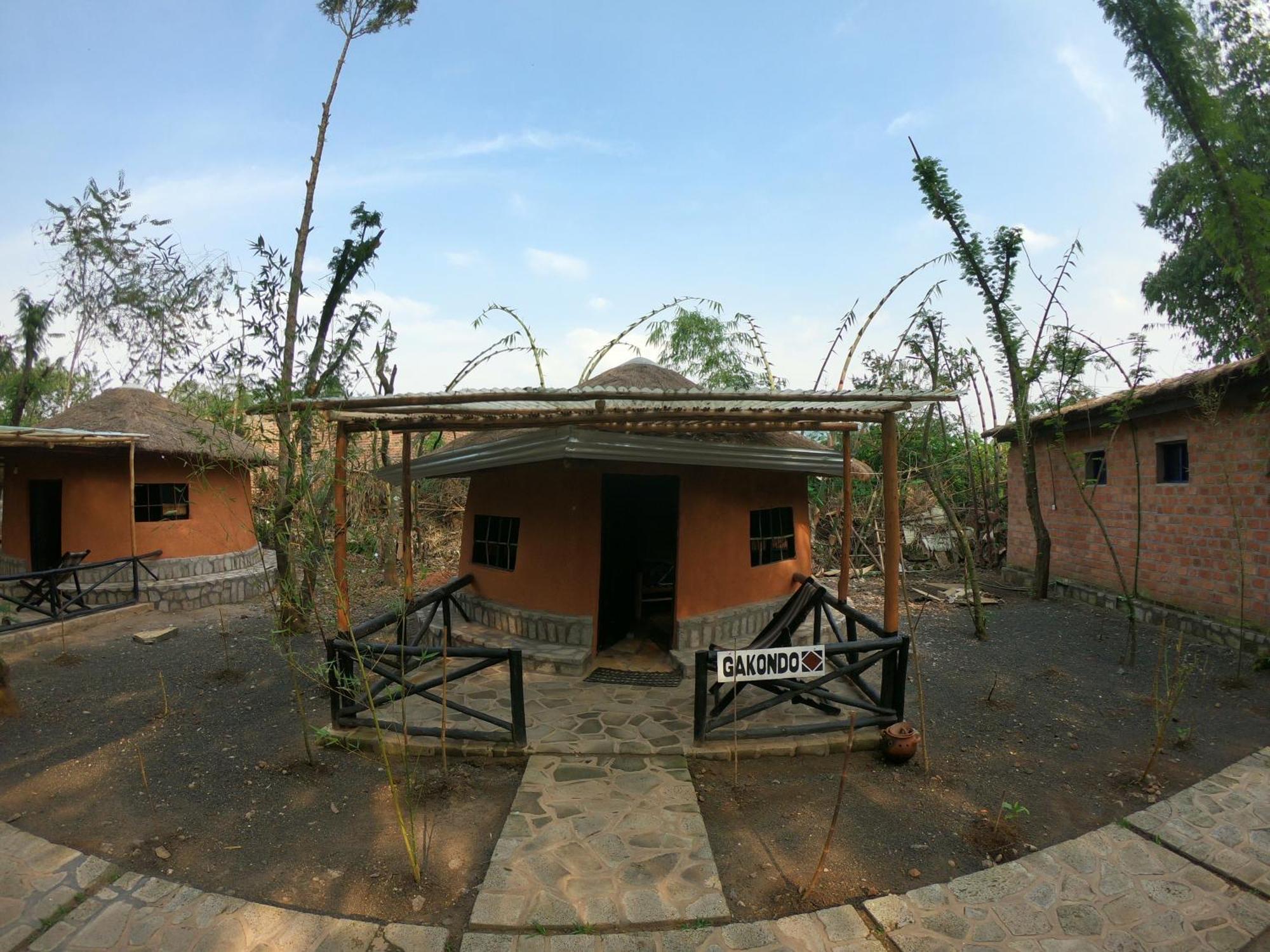 Red Rocks Rwanda - Campsite & Guesthouse Nyakinama Екстер'єр фото