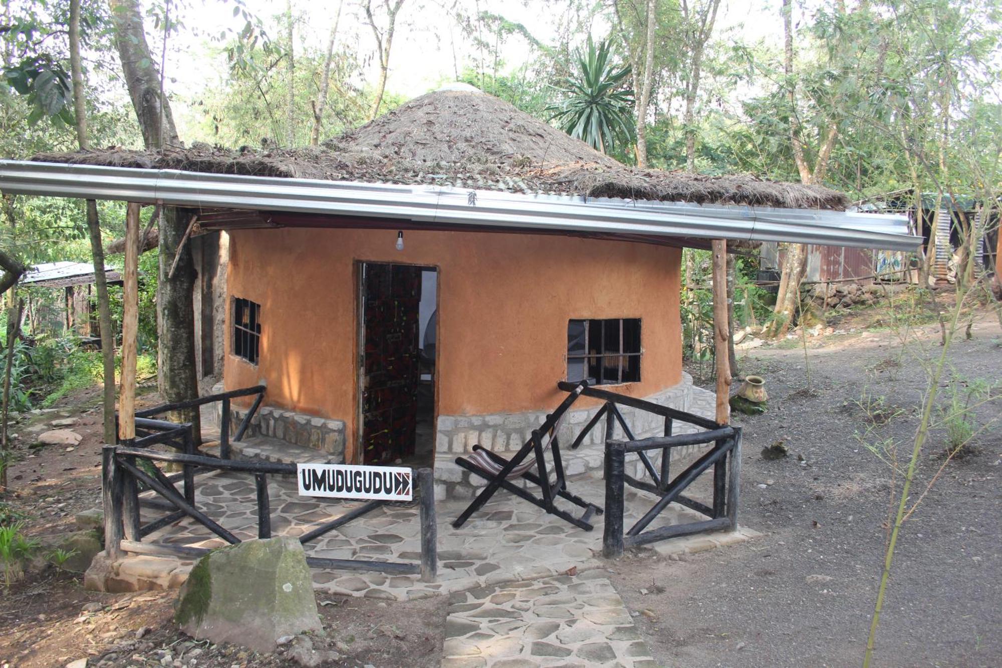 Red Rocks Rwanda - Campsite & Guesthouse Nyakinama Екстер'єр фото